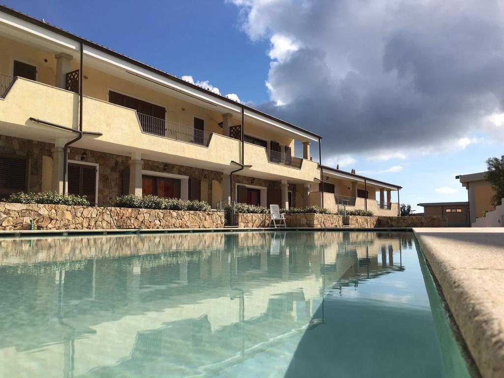 Le Perle Villa Palau Exteriör bild