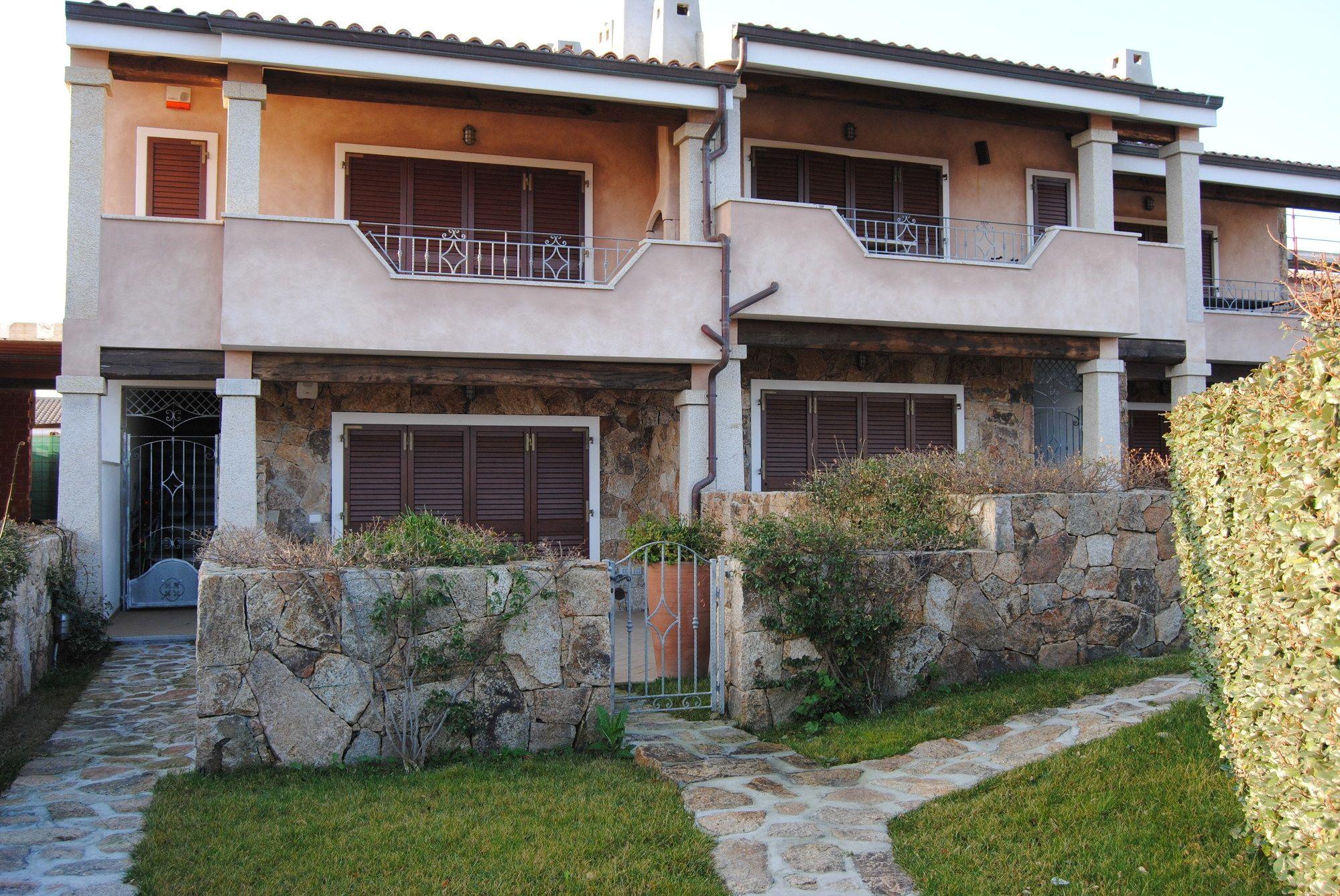 Le Perle Villa Palau Exteriör bild